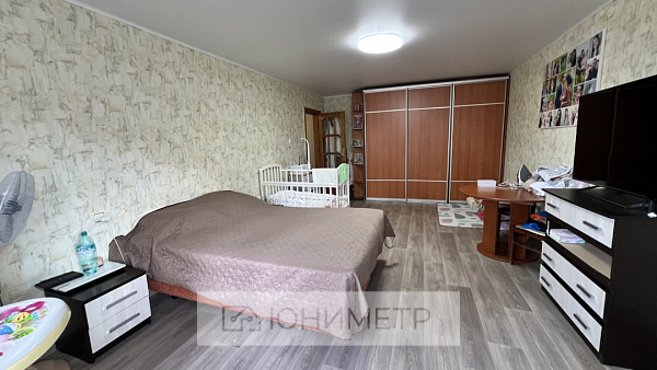 2-к. кв. 57.3 м² 2/12 эт.