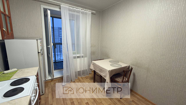 1-к. кв. 35.2 м² 8/15 эт.