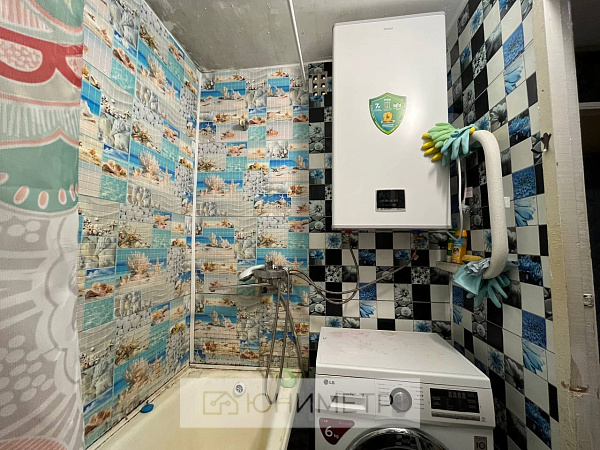 2-к. кв. 50.2 м² 1/4 эт.