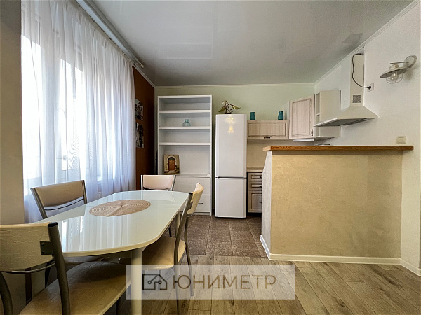 1-к. кв. 37.7 м² 12/18 эт.