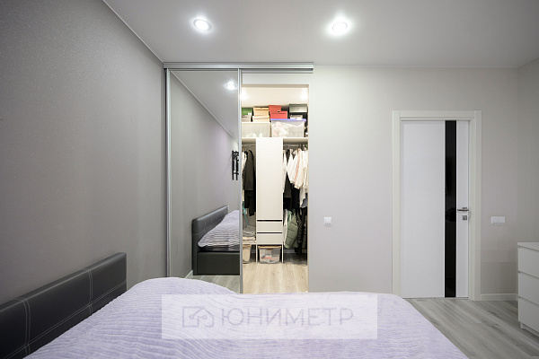 2-к. кв. 67.9 м² 14/14 эт.