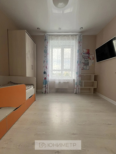 2-к. кв. 55.7 м² 4/14 эт.