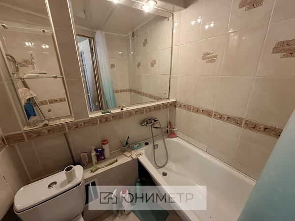 2-к. кв. 37.4 м² 5/5 эт.