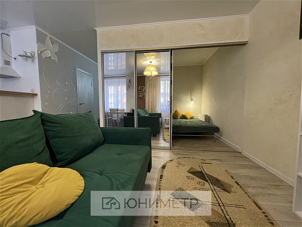1-к. кв. 37.7 м² 12/18 эт.