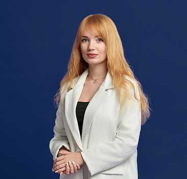 Ангелина Семенова