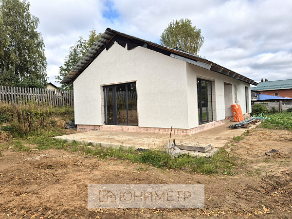 Дом 100 м² на участке 10 сот.