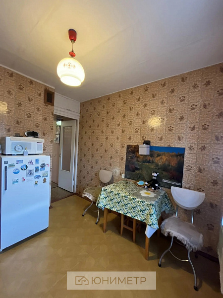 3-к. кв. 67.2 м² 3/9 эт.