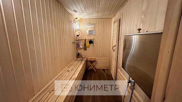 Дом 75 м² на участке 5.4 сот.