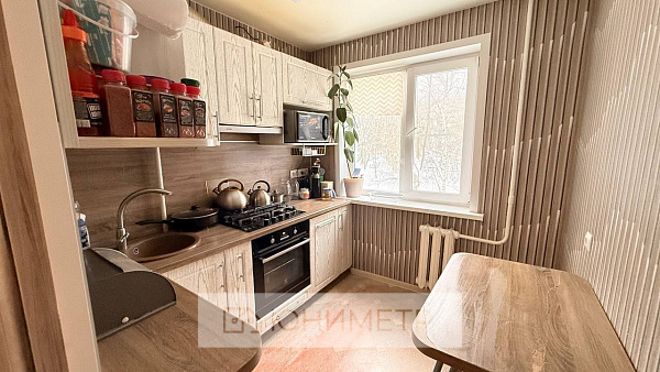 3-к. кв. 62.3 м² 2/5 эт.