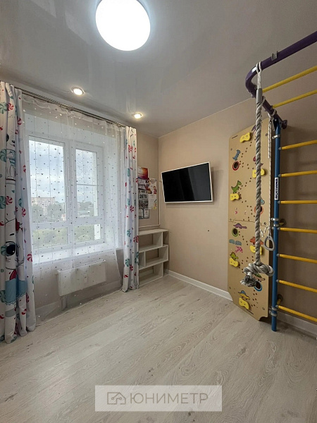 2-к. кв. 55.7 м² 4/14 эт.