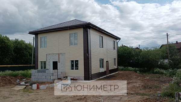 Дом 170 м² на участке 9сот.