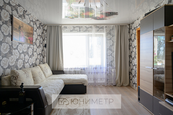 3-к. кв. 59.5 м² 5/5 эт. 3-к. кв. 59.5 м² 5/5 эт.